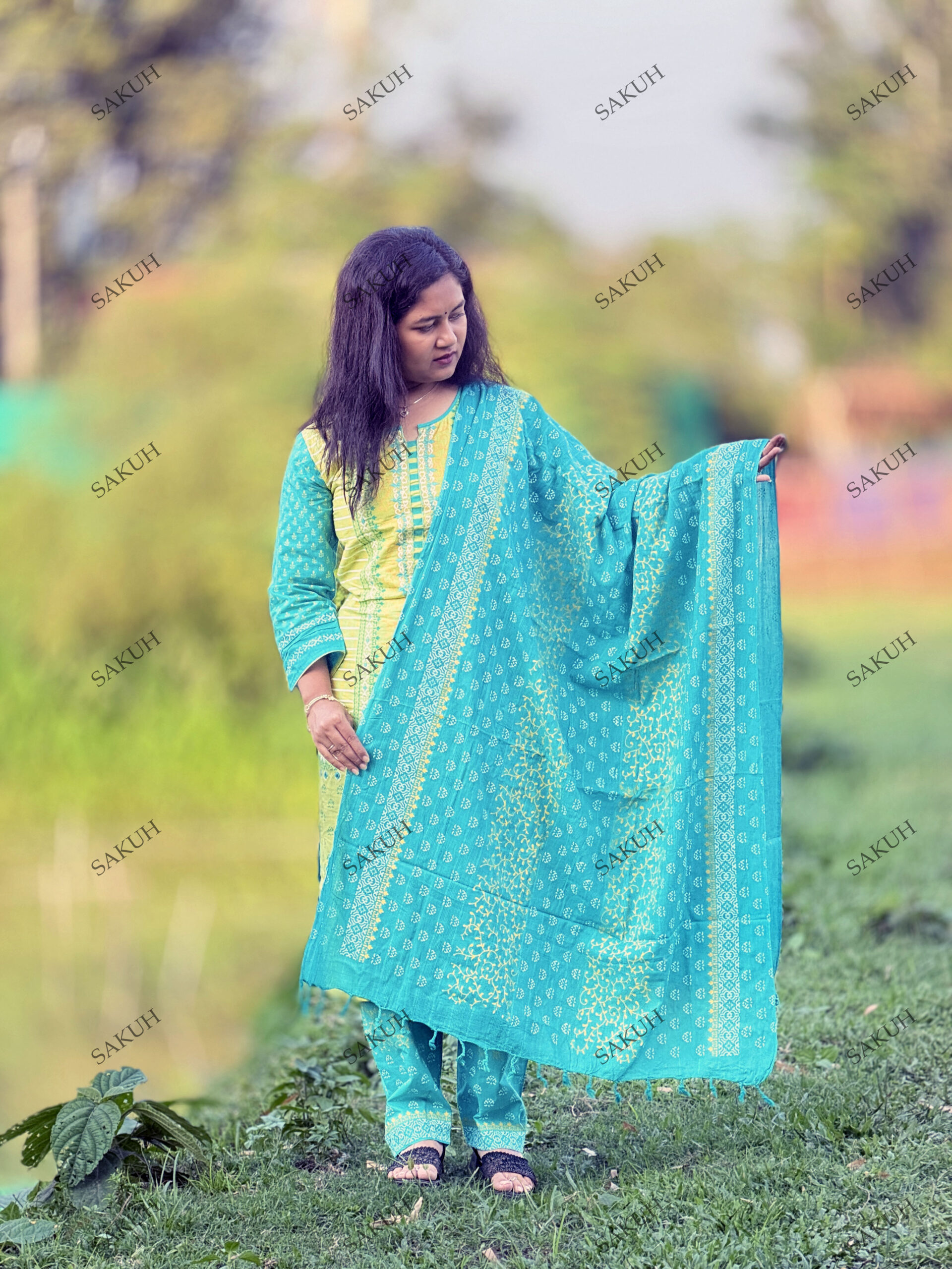 প্রিমিয়াম ১০০% কটন থ্রি-পিস ড্রেস কালেকশন - Image 3